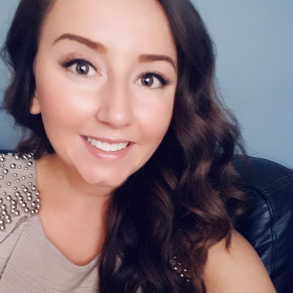 Meet your Posher, Meagan - Picture 1 of 1